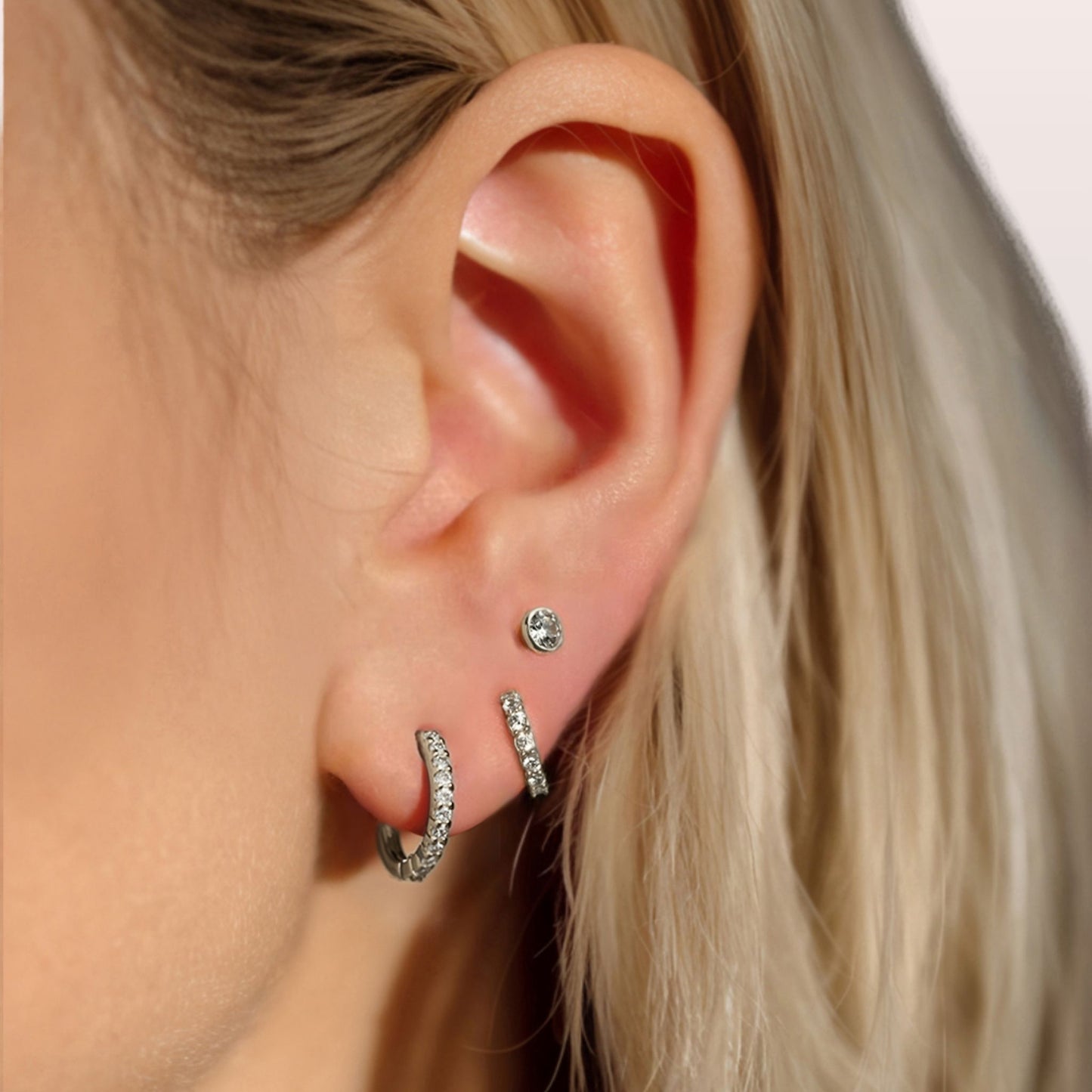 Pavé-All-Day Diamond Hoops